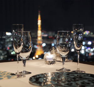 アジュール　フォーティーファイブ／ザ・リッツ・カールトン東京 画像1 夜景が見えるレストラン