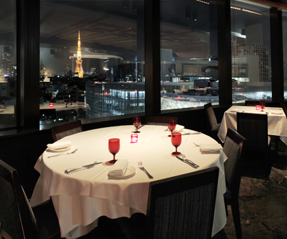 ロイズ東京　バー＆グリル 画像1 夜景が見えるレストラン
