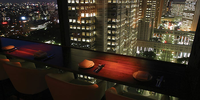 Manhattan Table 新宿ワシントンホテル 新宿 代々木 高田馬場 夜景が見えるレストラン お店