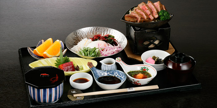 日本料理 七福／銀座クレストン 画像6 夜景が見えるレストラン