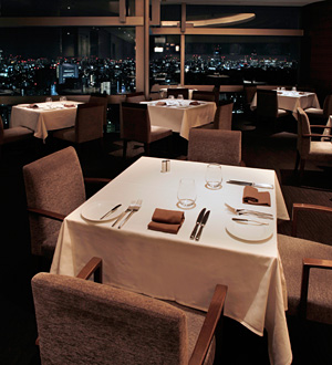 TRIBEKS 画像2 夜景が見えるレストラン