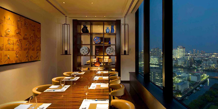 チャイナブルー／コンラッド東京 画像1 夜景が見えるレストラン