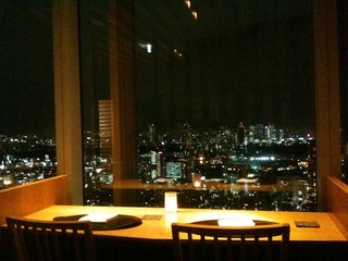 ひのきざか／ザ・リッツ・カールトン東京 画像1 夜景が見えるレストラン