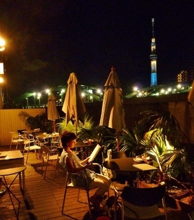 Riverside Cafe Cielo y Rio 画像3 夜景が見えるレストラン