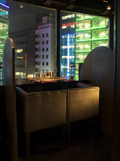 TEPPAN　DINING　鉄―KUROGANE― 画像2 夜景が見えるレストラン