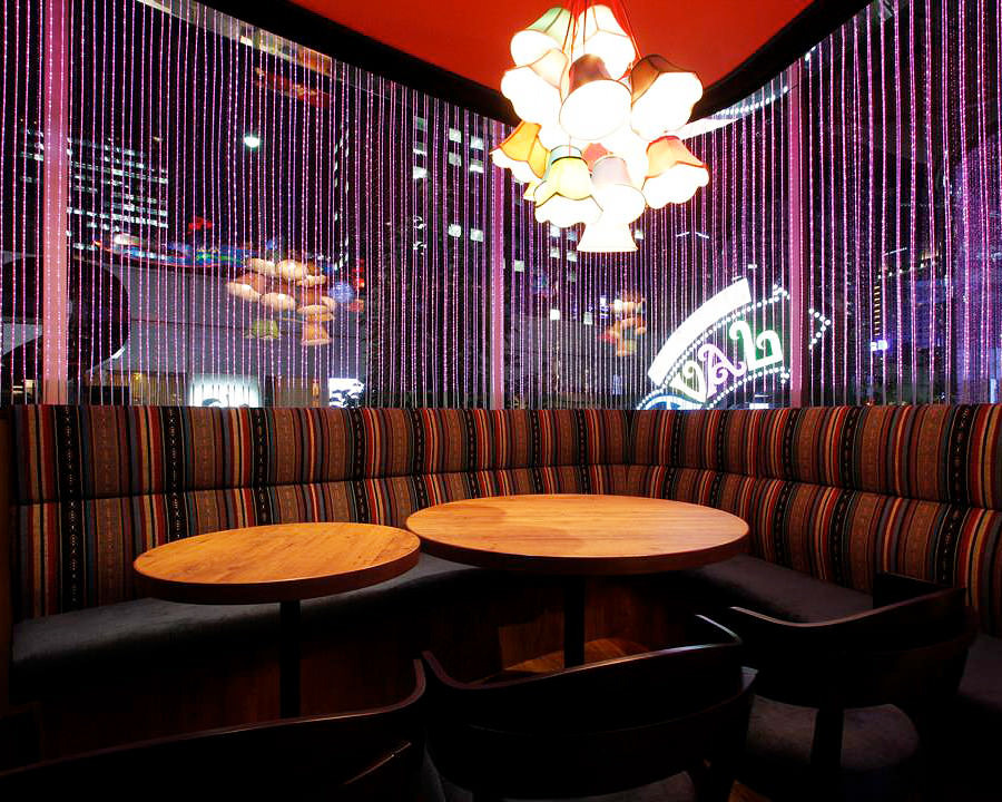 NEO-SNAPPER 『CARNAVAL』 画像1 夜景が見えるレストラン