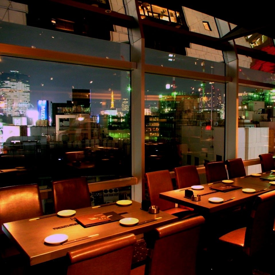 Ｆｏｏｄｉｕｎ　Ｂａｒ　一瑳　銀座店 画像2 夜景が見えるレストラン